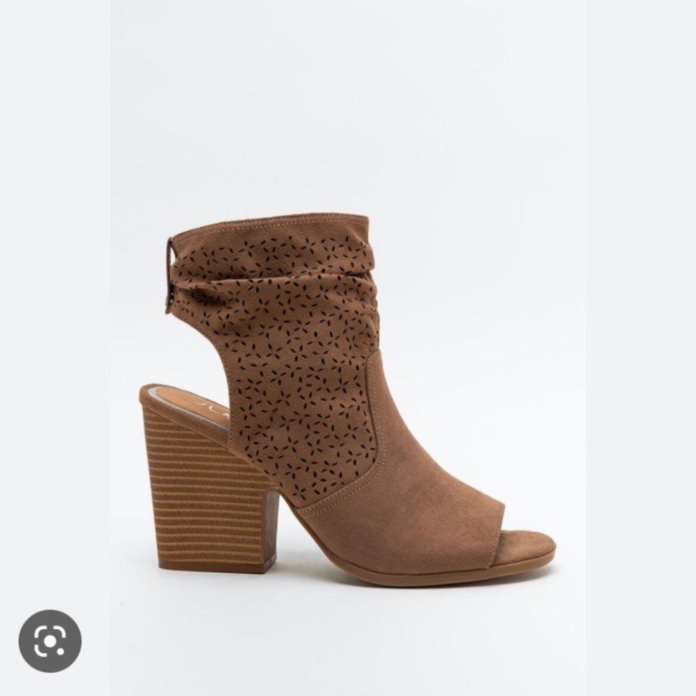 BRAND NEW: Sugar “Veruca” Booties, Size 6
